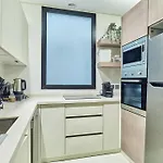 Unbookable-Bnbmehomes - Modern 2 Bedroom W Pvt Entrance Riyadh - 3C
